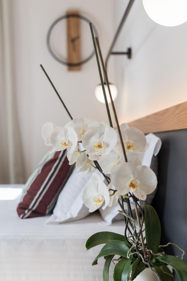Harismari Cozy Hotel ハニア エクステリア 写真