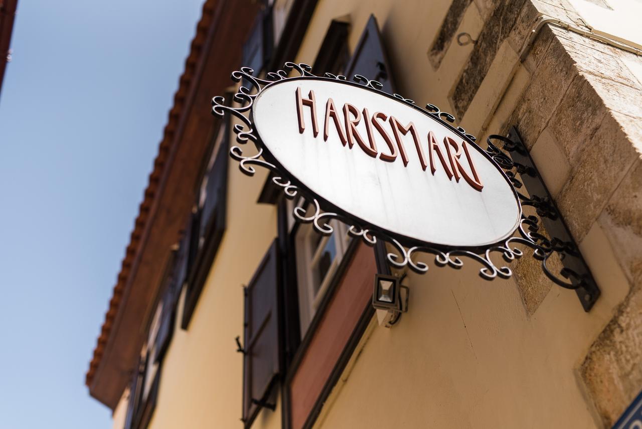 Harismari Cozy Hotel ハニア エクステリア 写真
