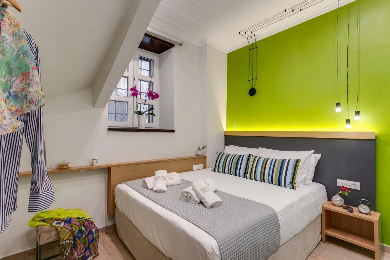 Harismari Cozy Hotel ハニア エクステリア 写真