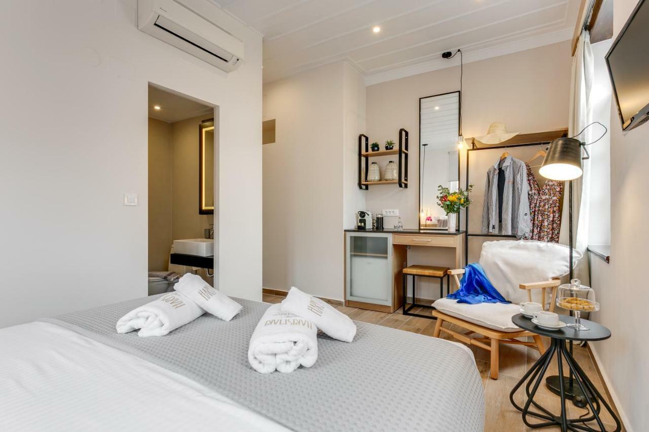 Harismari Cozy Hotel ハニア エクステリア 写真