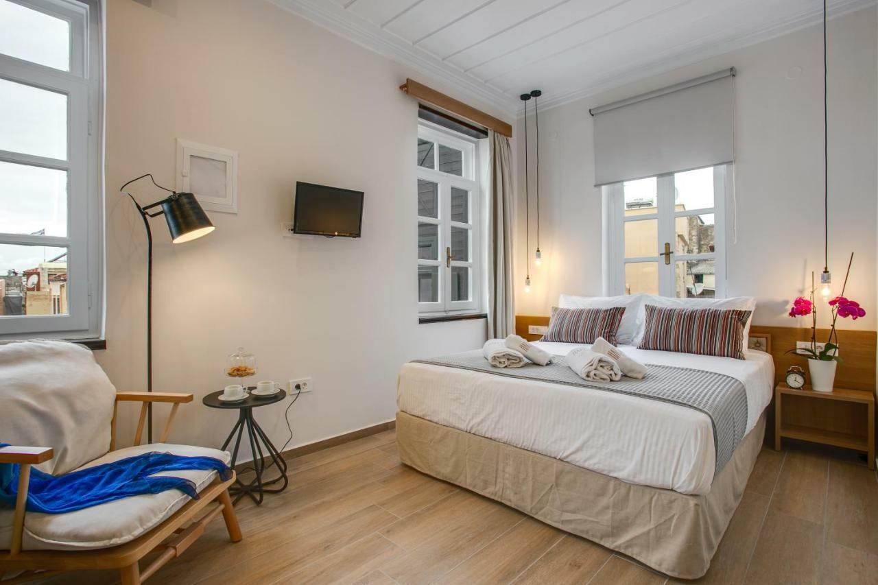 Harismari Cozy Hotel ハニア エクステリア 写真
